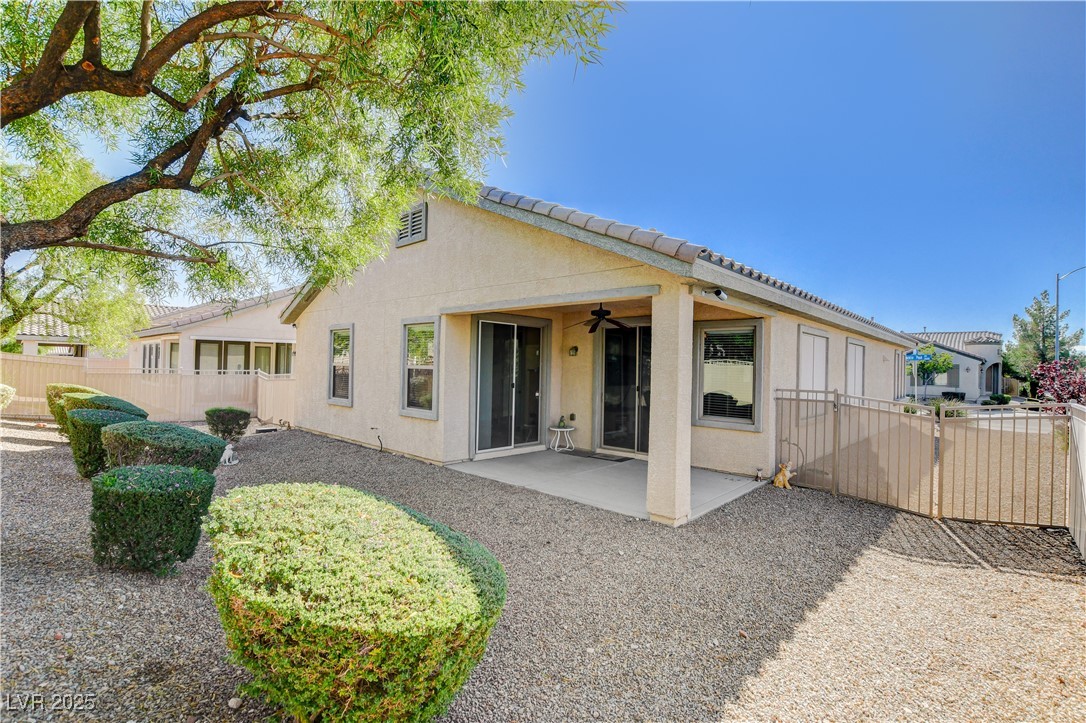 3604 Rocklin Peak Avenue