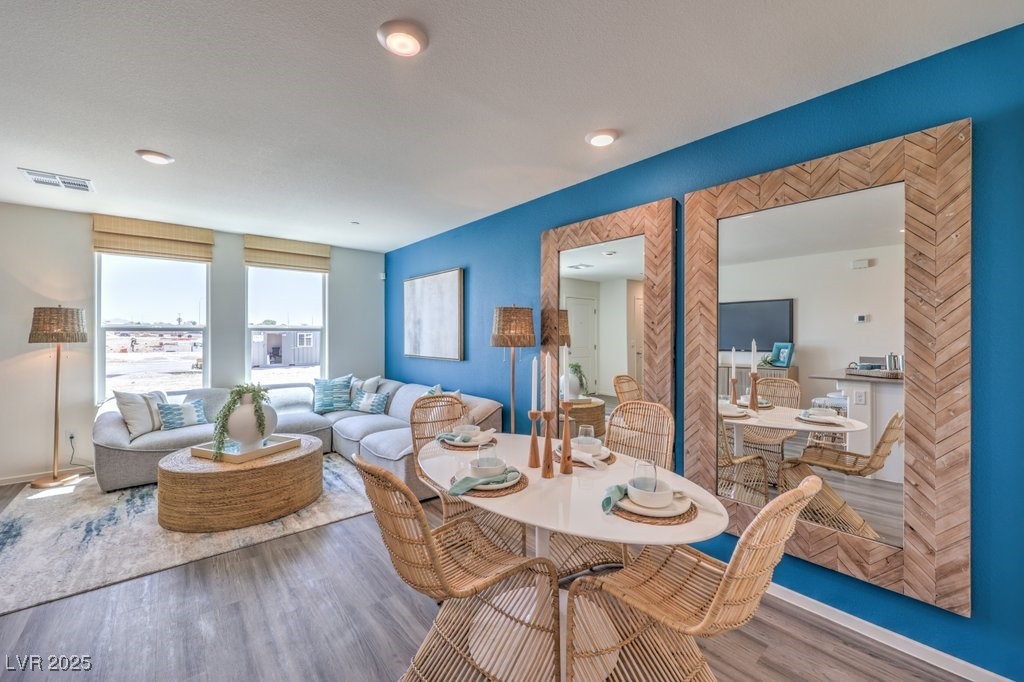 6113 Musas Garden Street 244