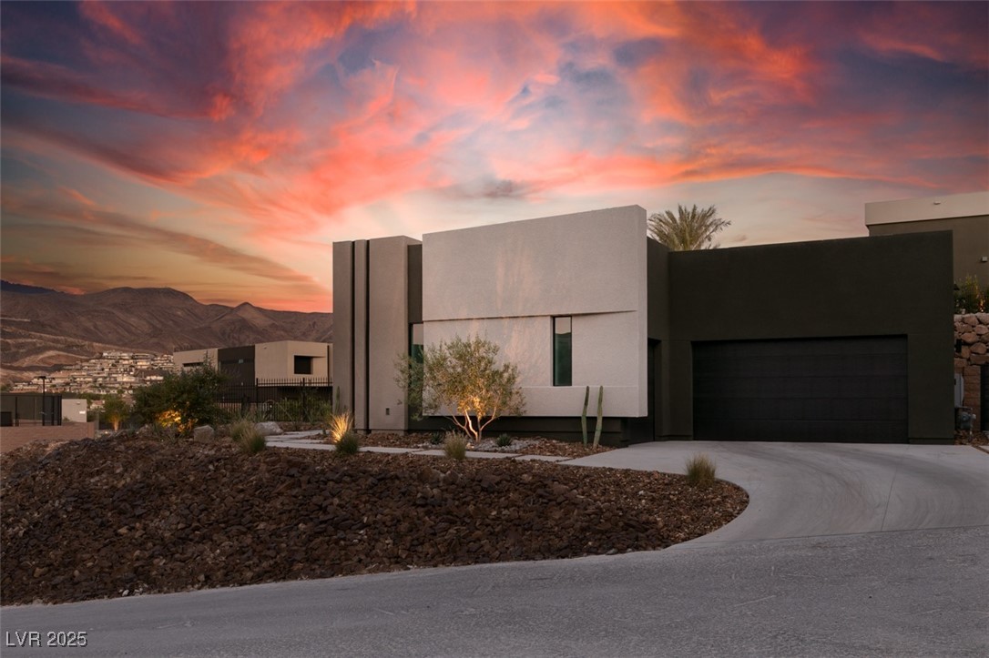 623 Dragon Mountain Court