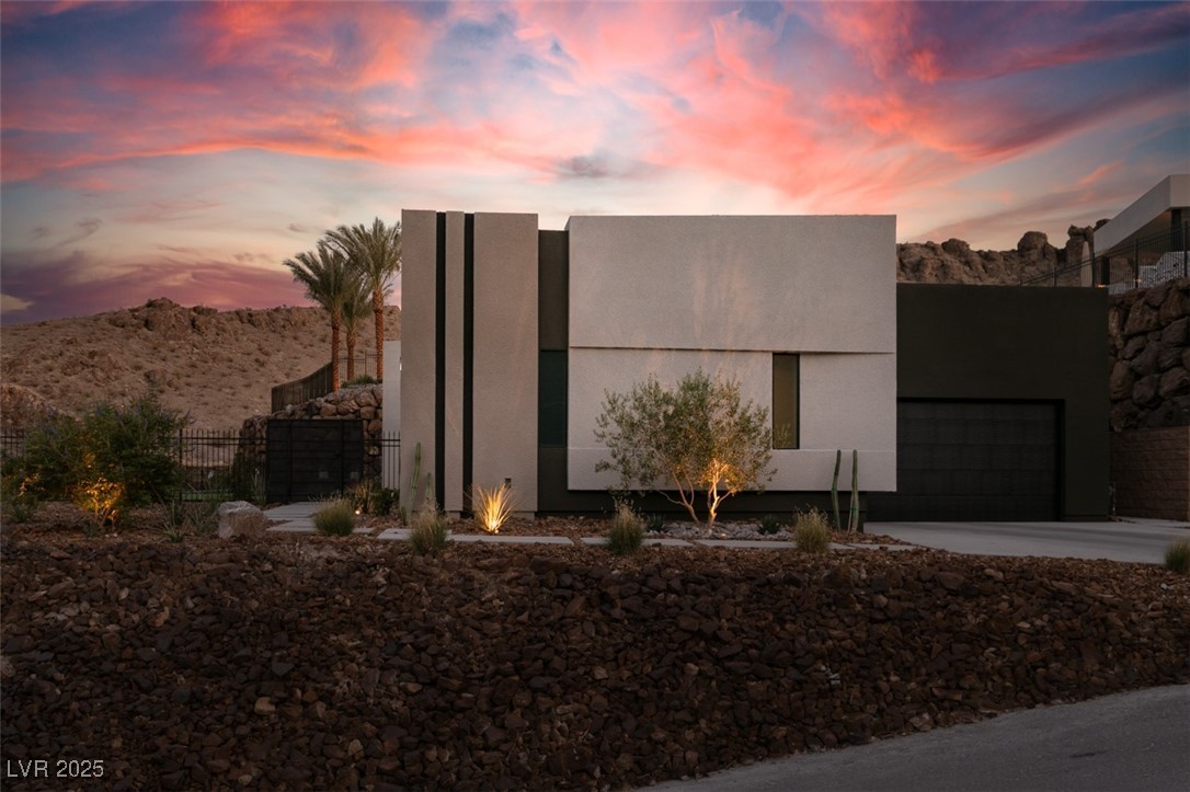 623 Dragon Mountain Court