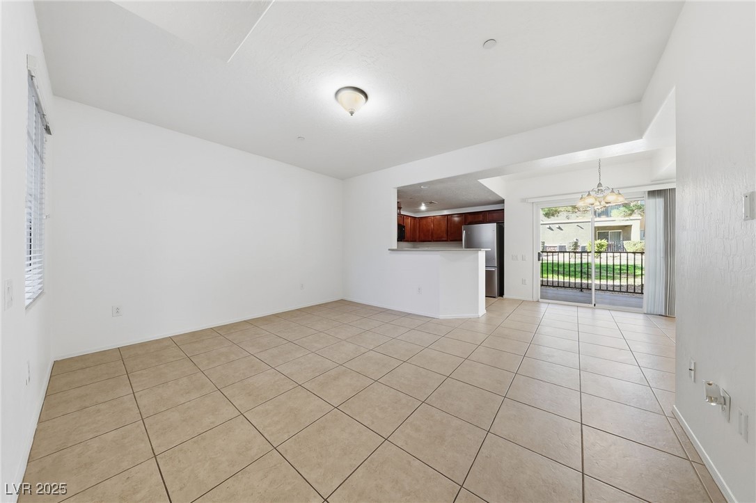 6868 Sky Pointe Drive 1093