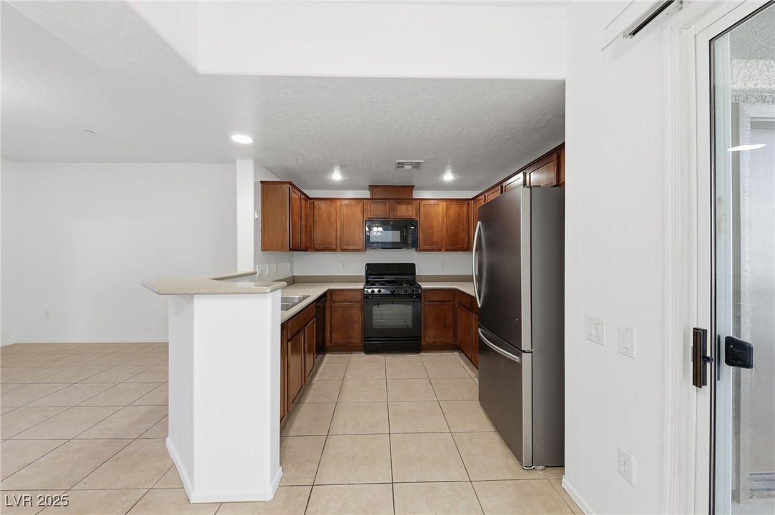 6868 Sky Pointe Drive 1093