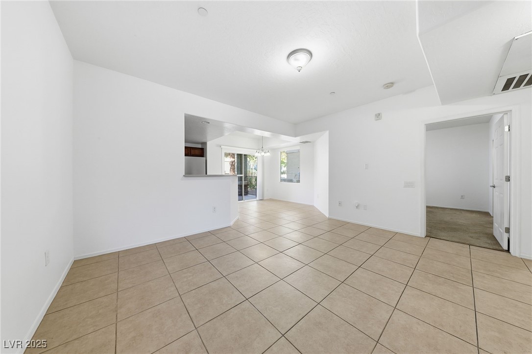 6868 Sky Pointe Drive 1093