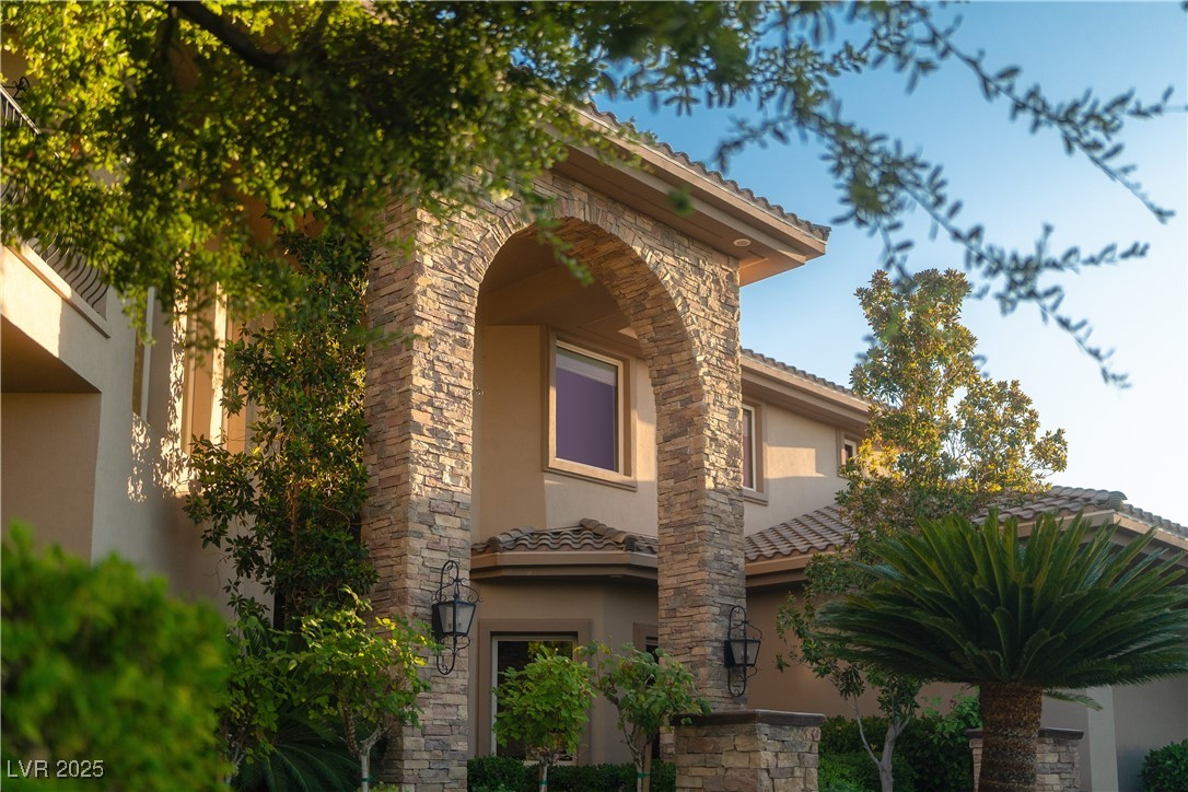 17 Mountain Cove Court