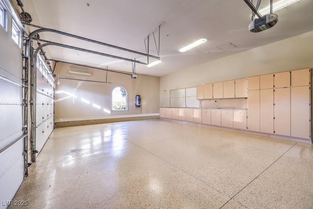 17 Mountain Cove Court