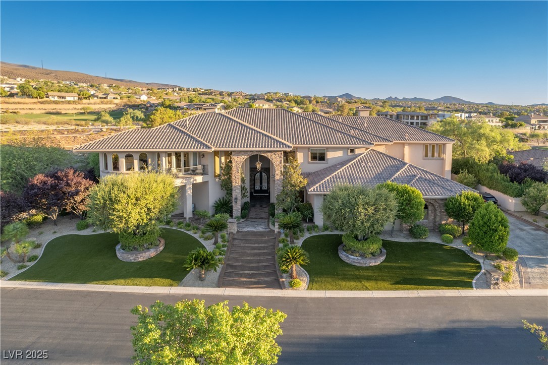 17 Mountain Cove Court