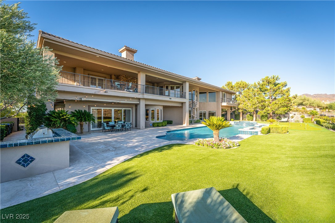 17 Mountain Cove Court