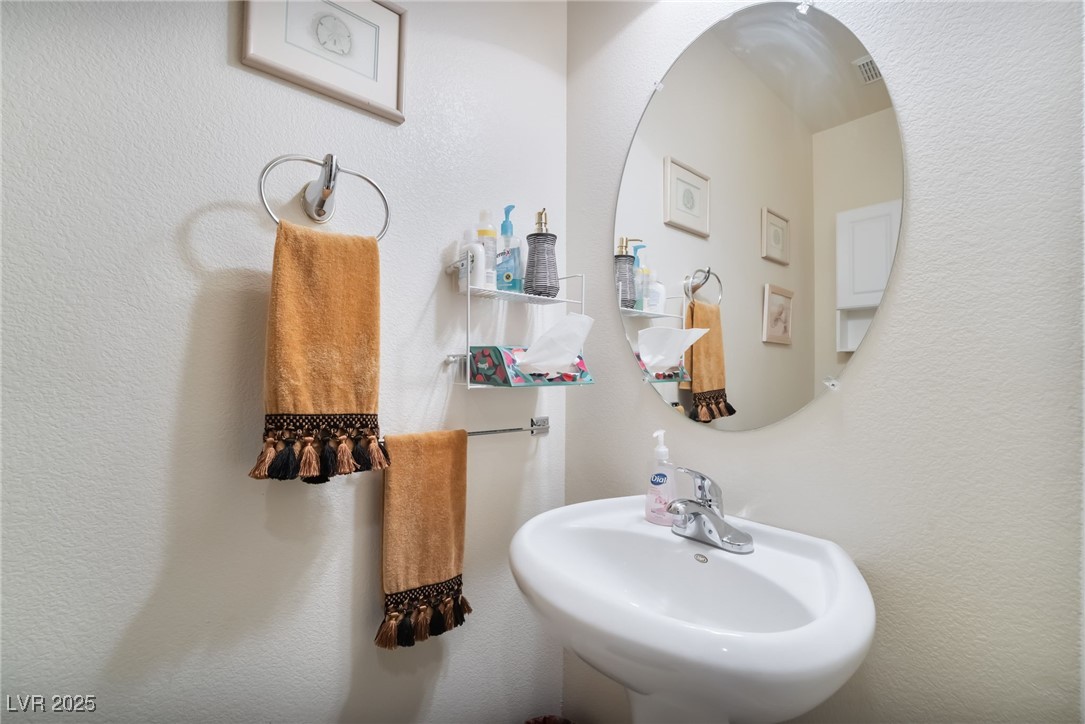 10931 Fintry Hills Street