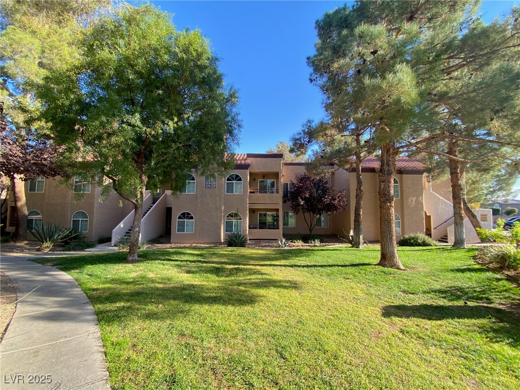 9325 West Desert Inn Road 119