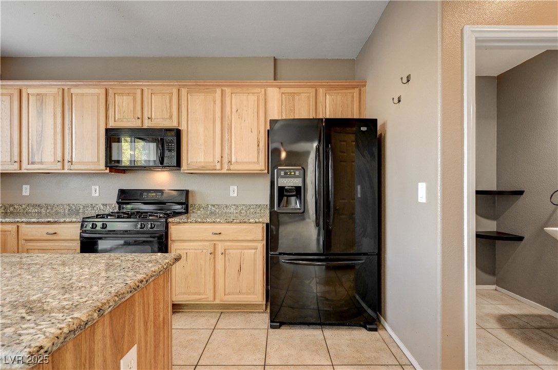 9688 Lightheart Avenue