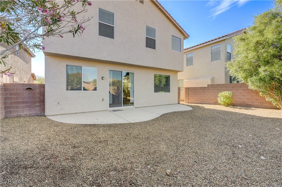 9688 Lightheart Avenue