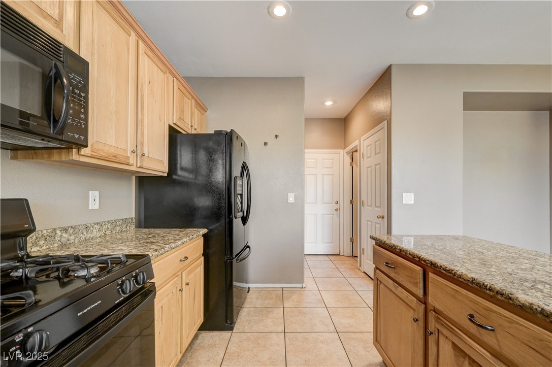 9688 Lightheart Avenue