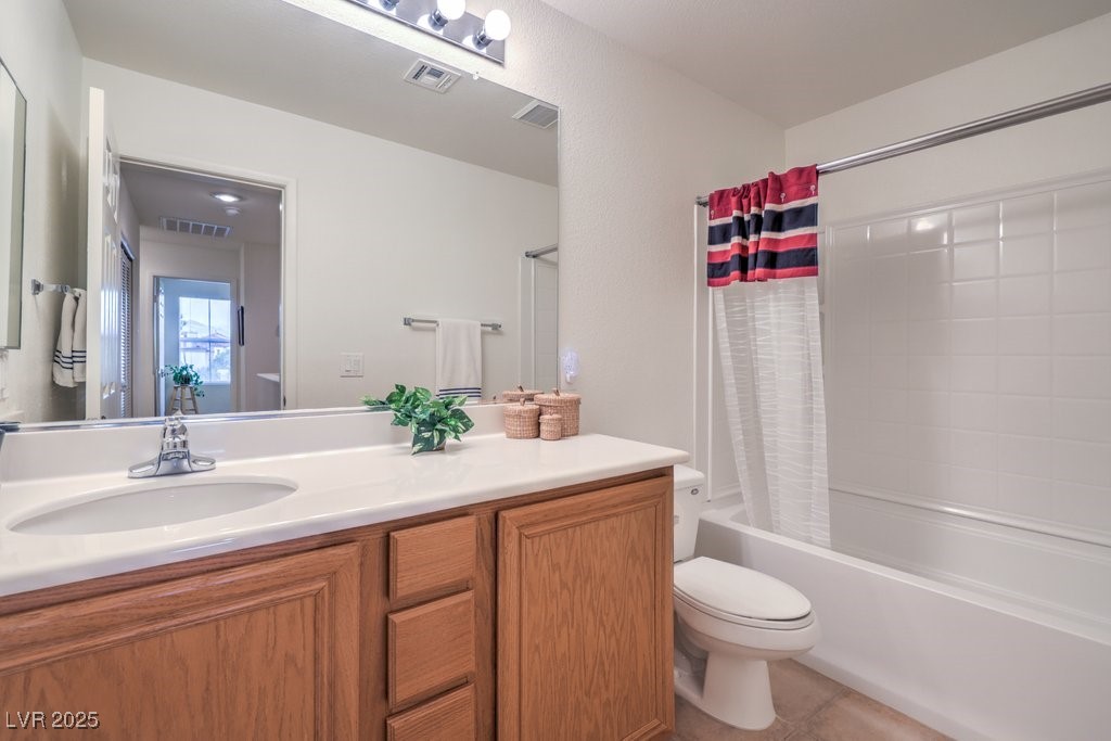 9116 Alpine Grove Avenue 102