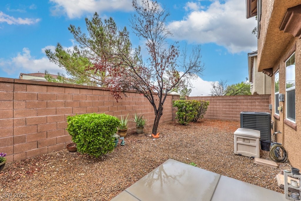 9116 Alpine Grove Avenue 102