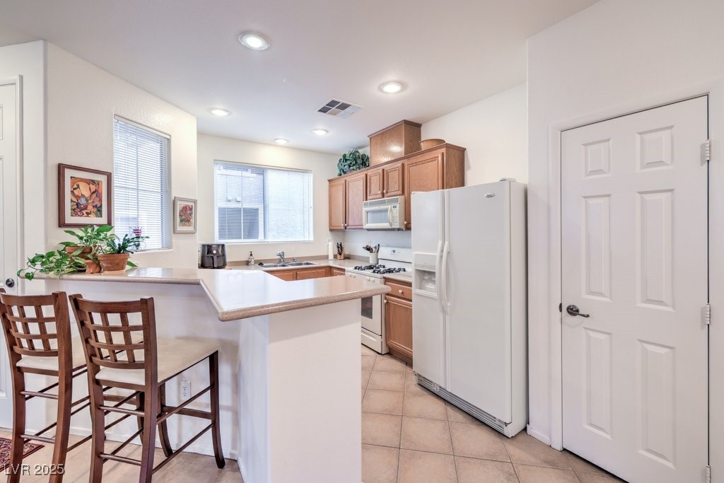 9116 Alpine Grove Avenue 102