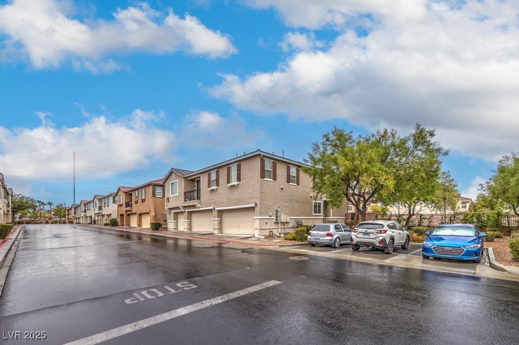 9116 Alpine Grove Avenue 102