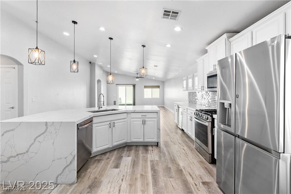 7852 Whitlocks Mill Avenue