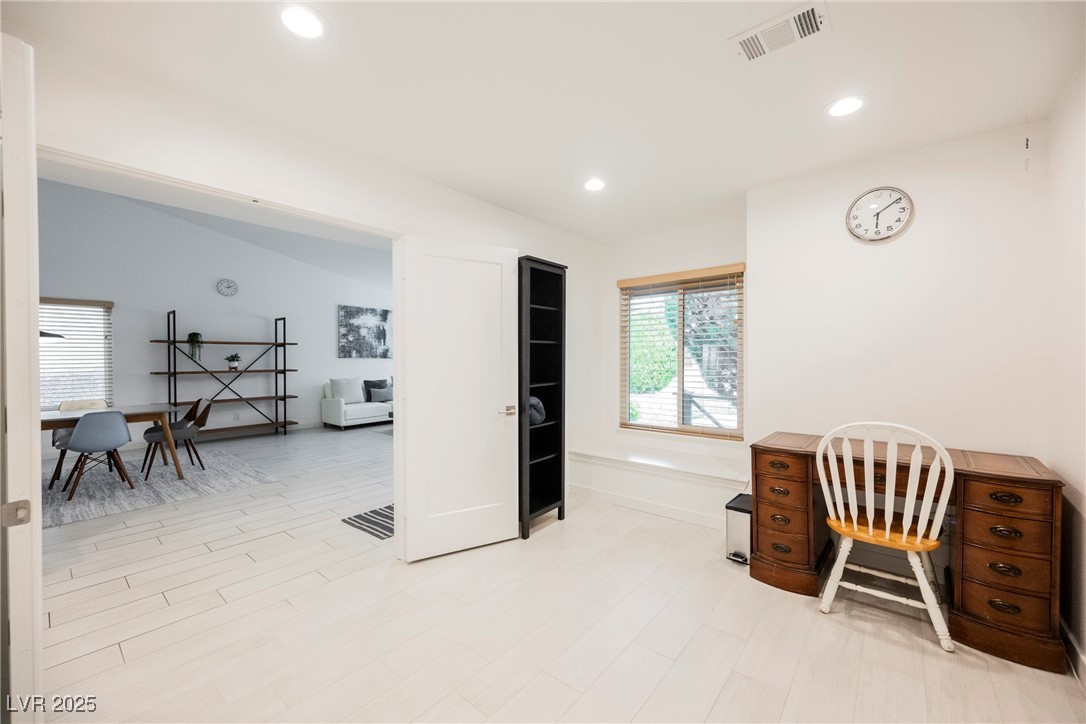 3241 Shoreline Drive