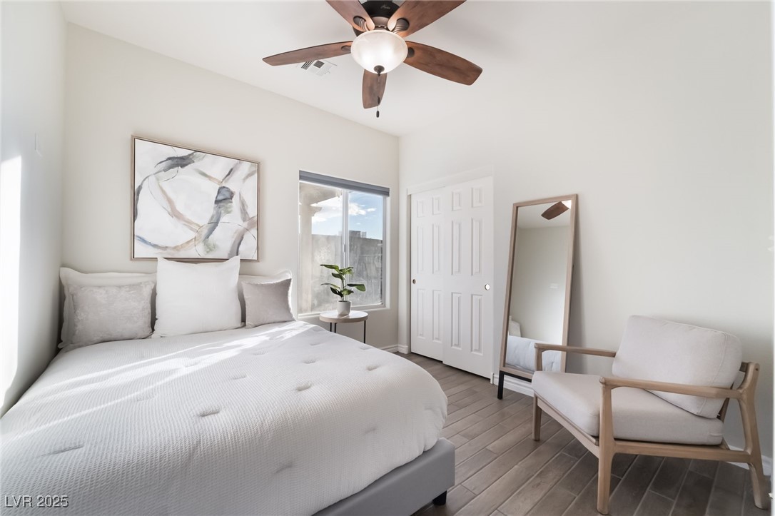 3199 Moon Beam Avenue