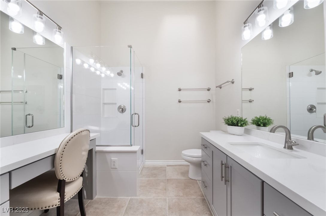 3199 Moon Beam Avenue