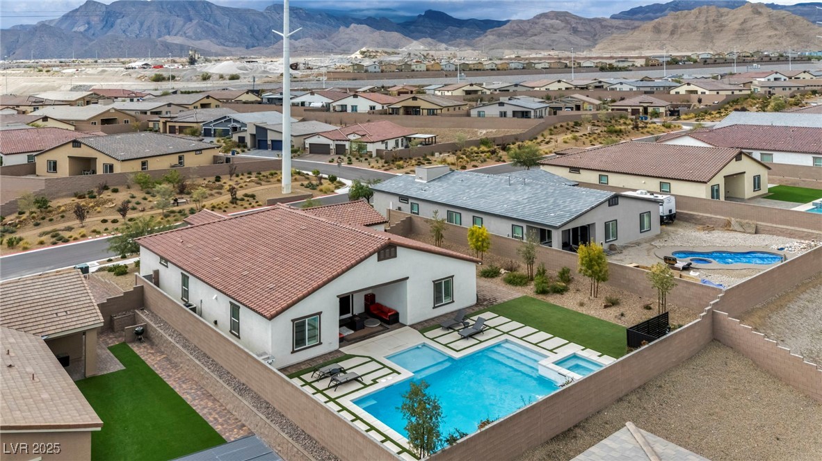 10026 Sweet Holly Place