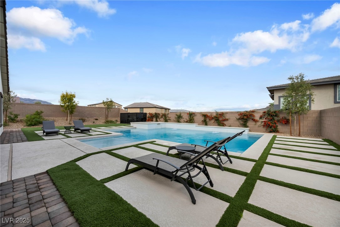 10026 Sweet Holly Place