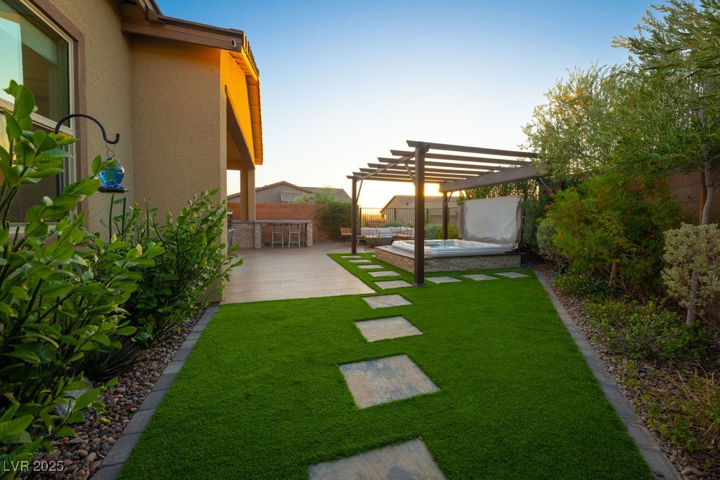 68 Alta Cascata Place