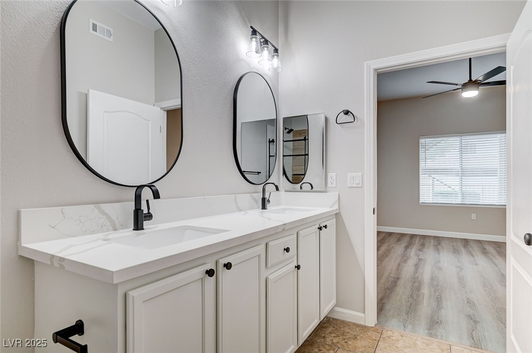 3500 Cactus Shadow Street 104