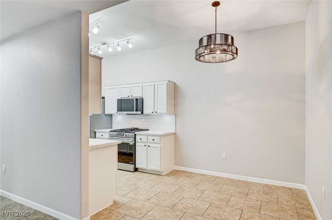 3500 Cactus Shadow Street 104