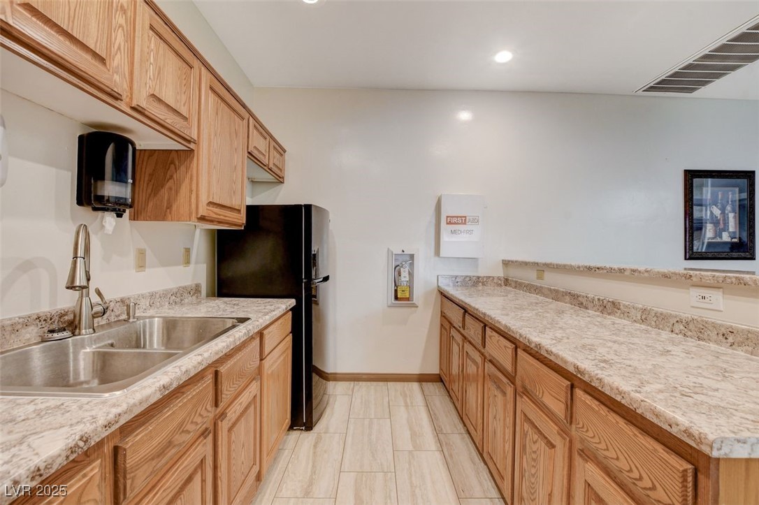 3500 Cactus Shadow Street 104
