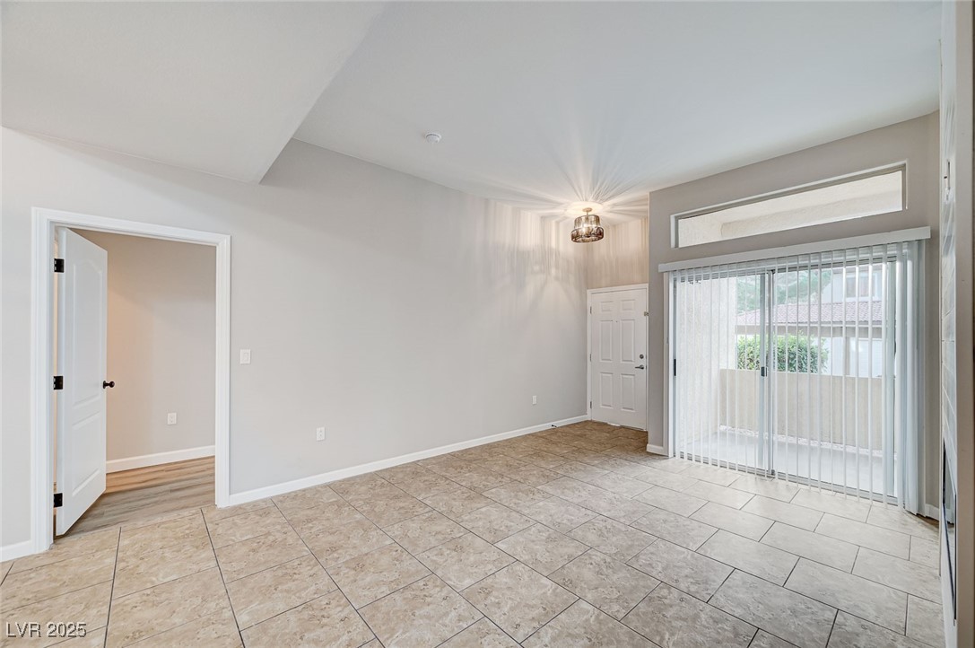 3500 Cactus Shadow Street 104