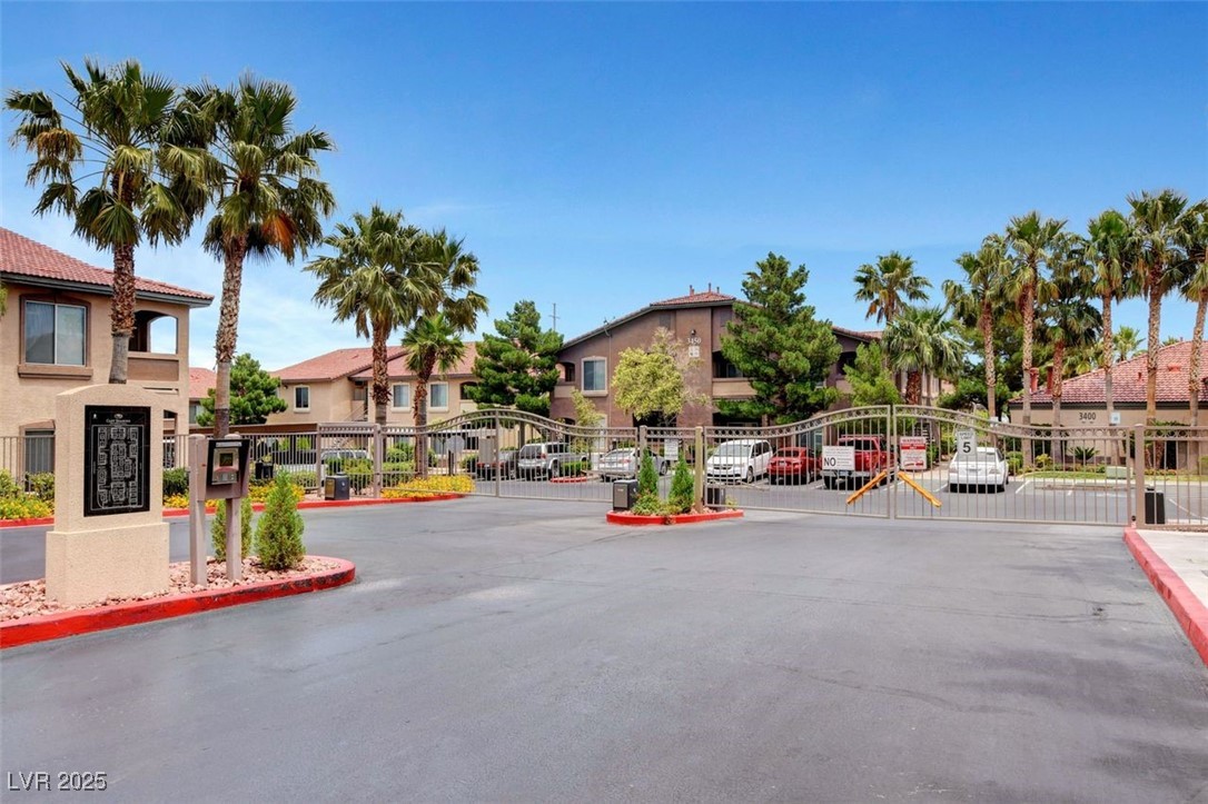 3500 Cactus Shadow Street 104