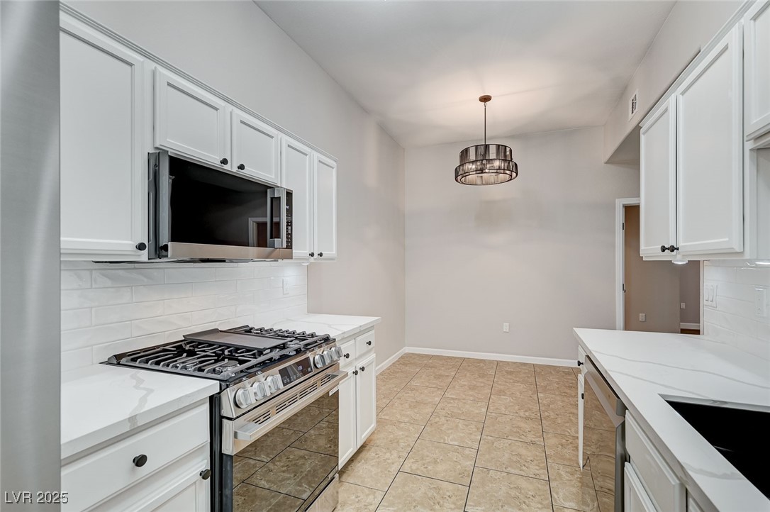 3500 Cactus Shadow Street 104