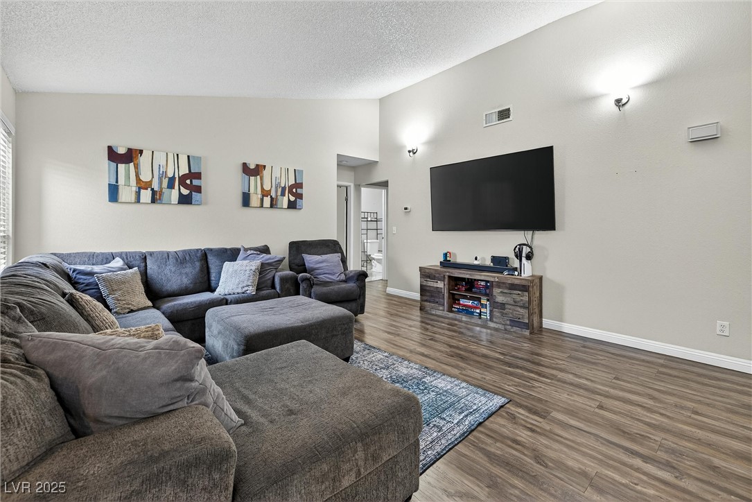 139 North Christy Lane