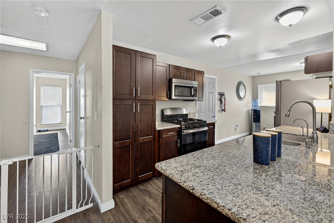 139 North Christy Lane