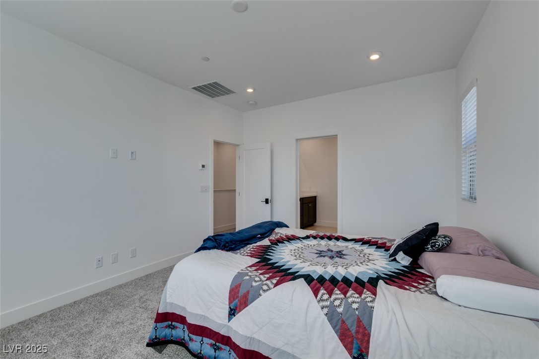 9844 Kings Glen Street