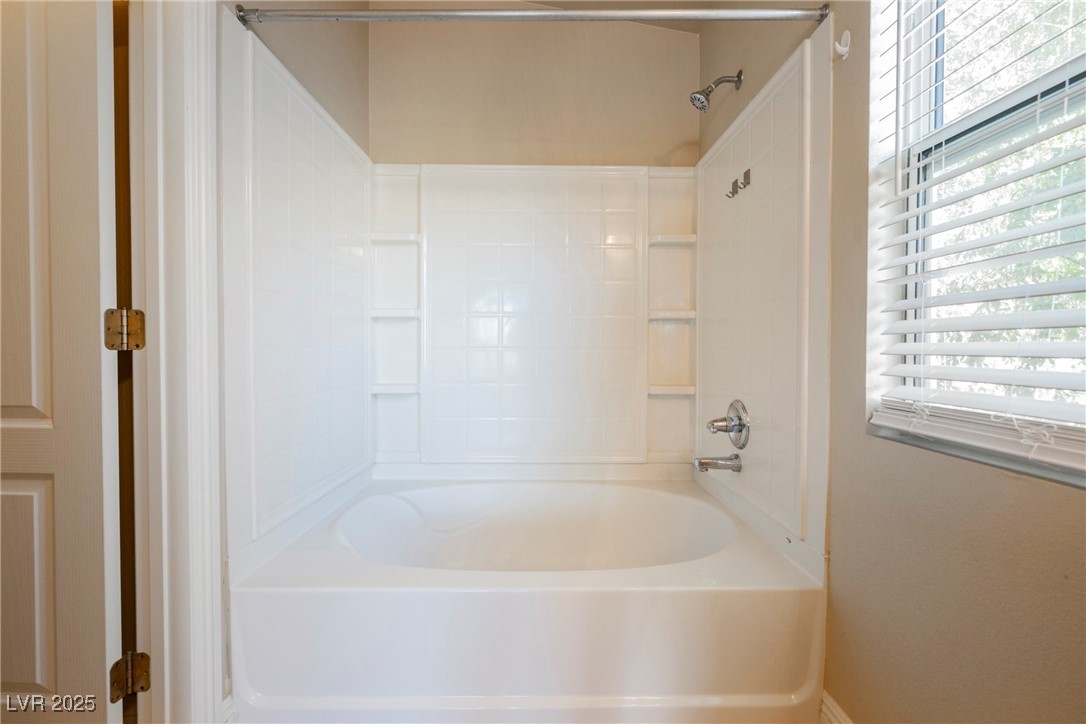 3309 Speckle Summer Place 1