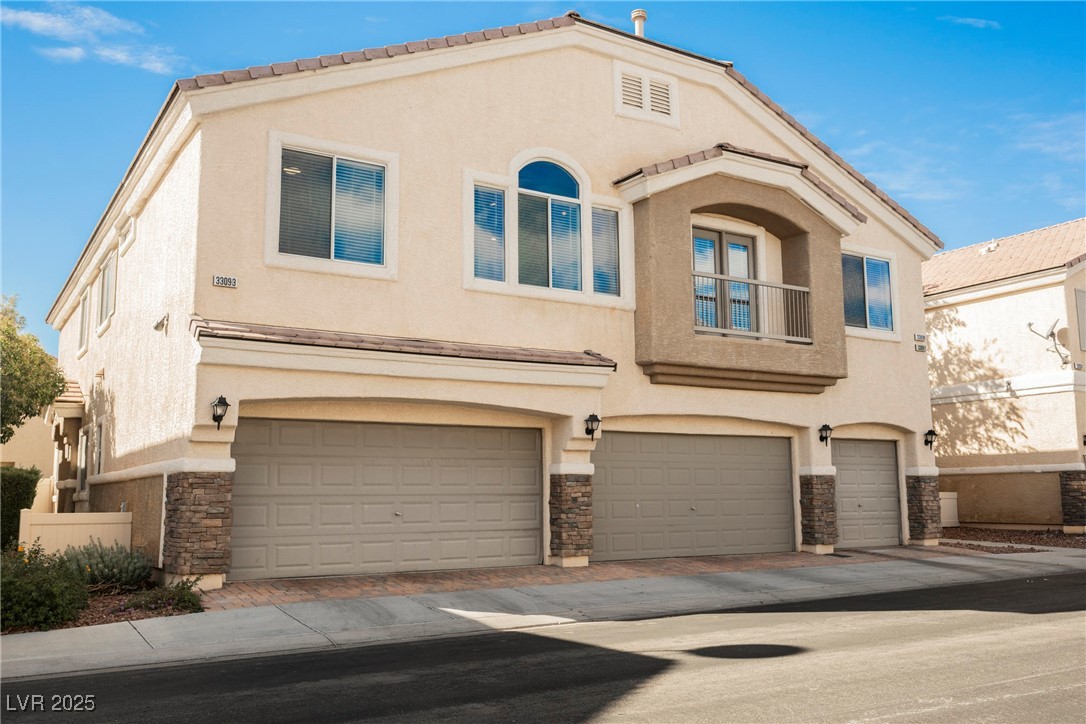 3309 Speckle Summer Place 1