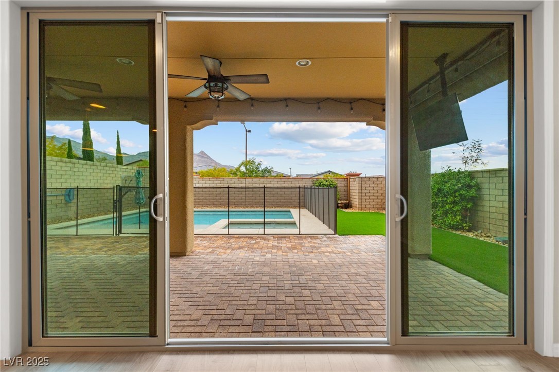 11858 Corenzio Avenue