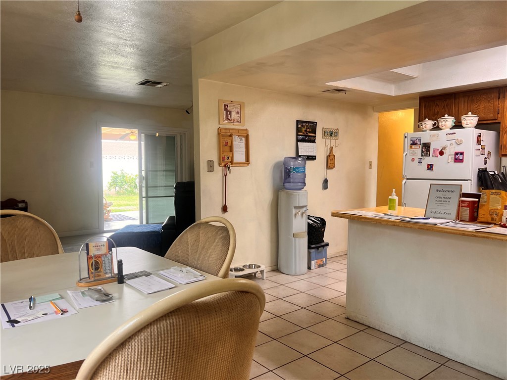 6375 Newville Avenue