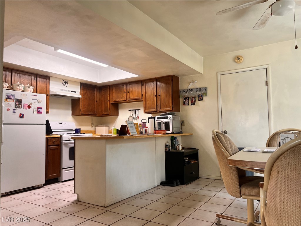 6375 Newville Avenue