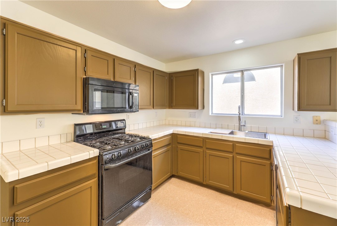 4539 Powell Point Way