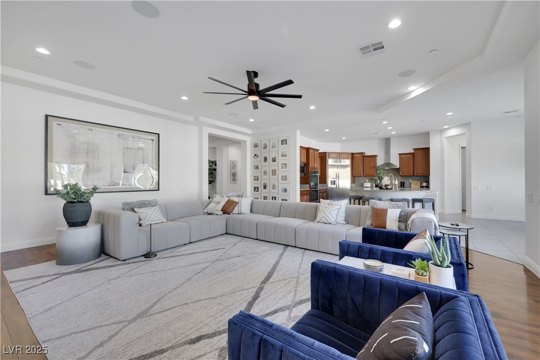 2460 Chateau Napoleon Drive