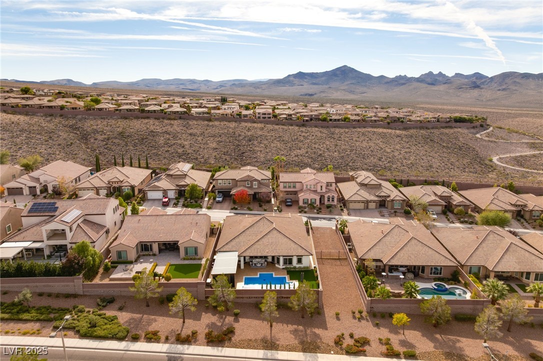 2460 Chateau Napoleon Drive