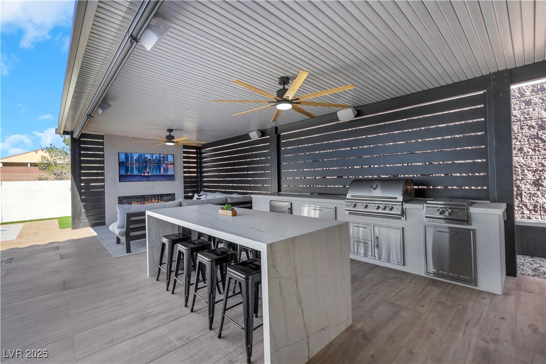 2460 Chateau Napoleon Drive