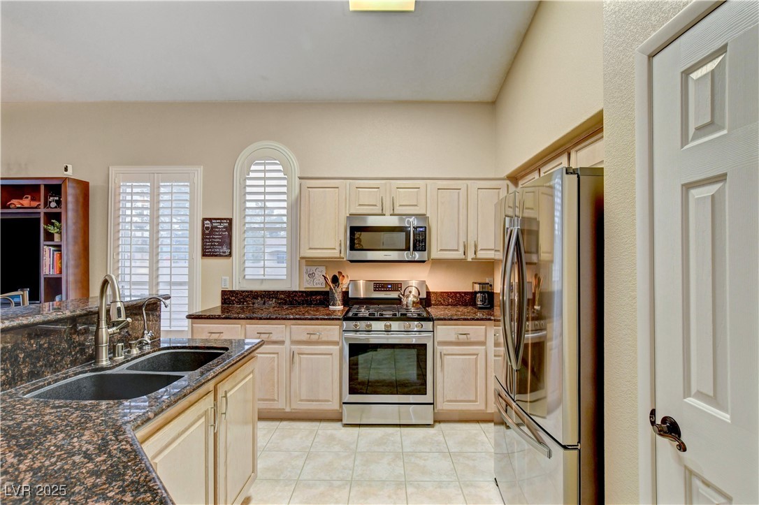 9480 Supernova Court