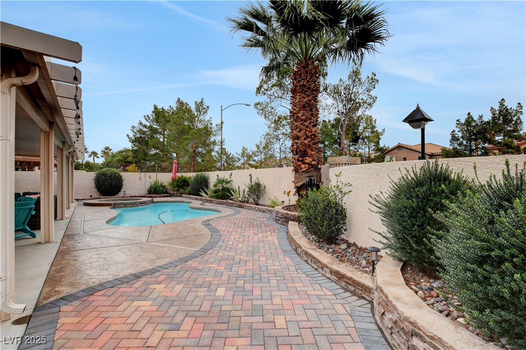 9480 Supernova Court