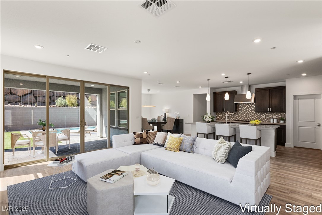 1989 Regal Bluff Drive