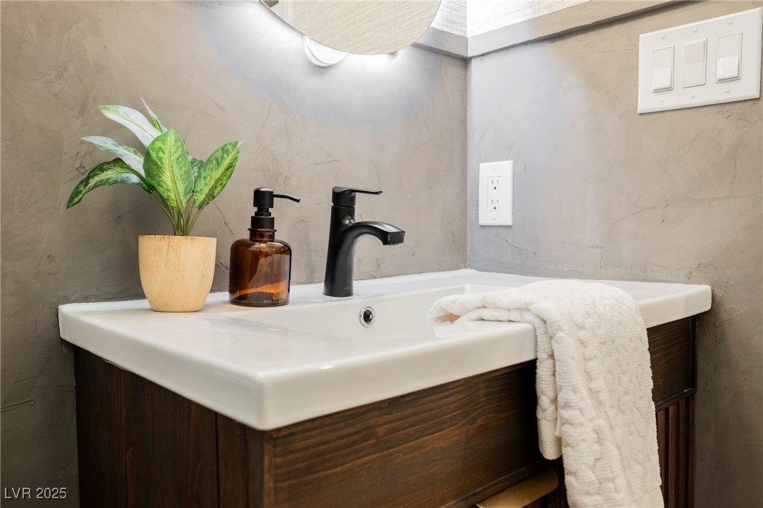 8330 Carmel Ridge Court