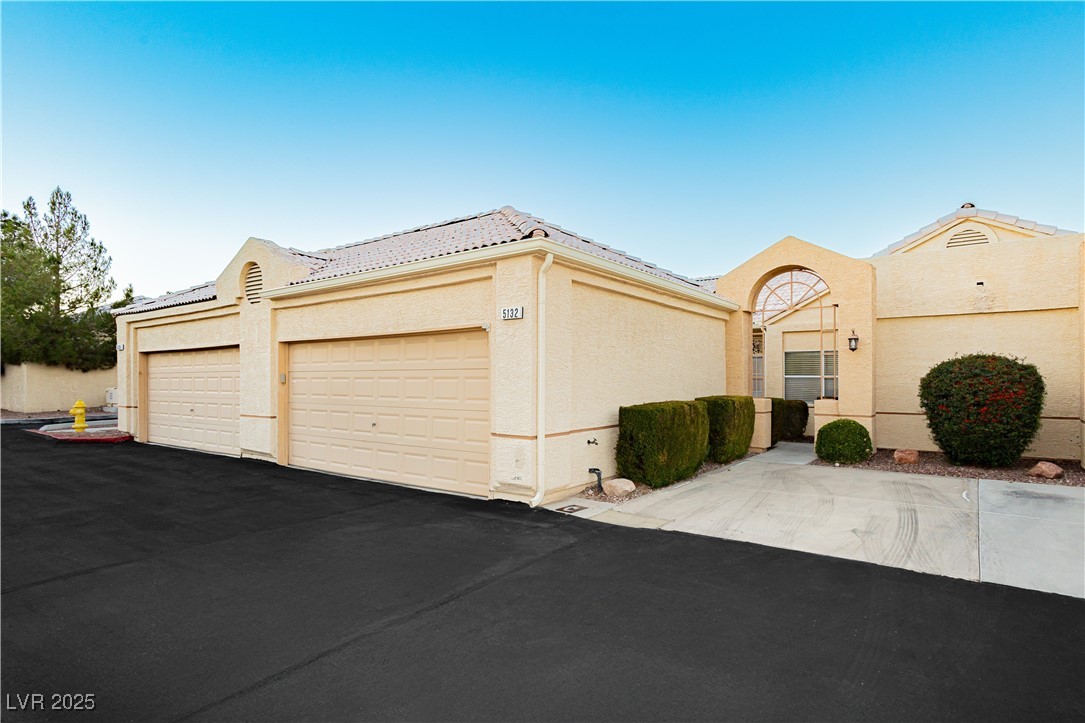 5132 Harvest Moon Lane